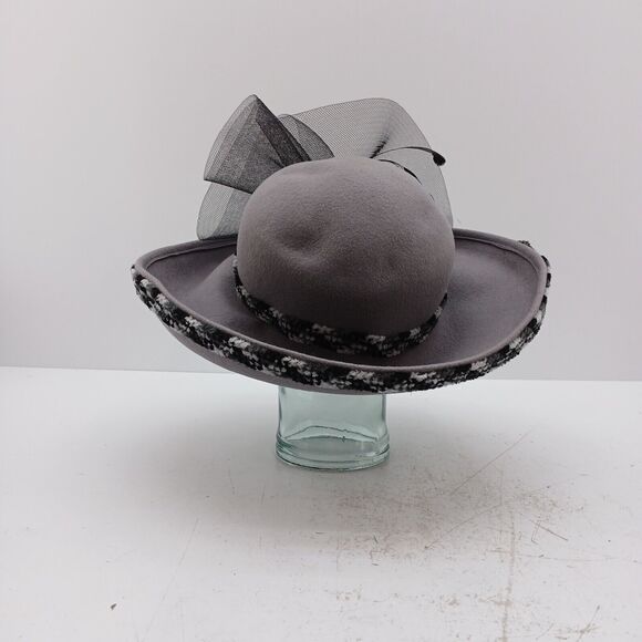 Fascinator Headpiece Hat Wedding Fashion Cap W/ Feathers and netting 100% Wool - Picture 5 of 11